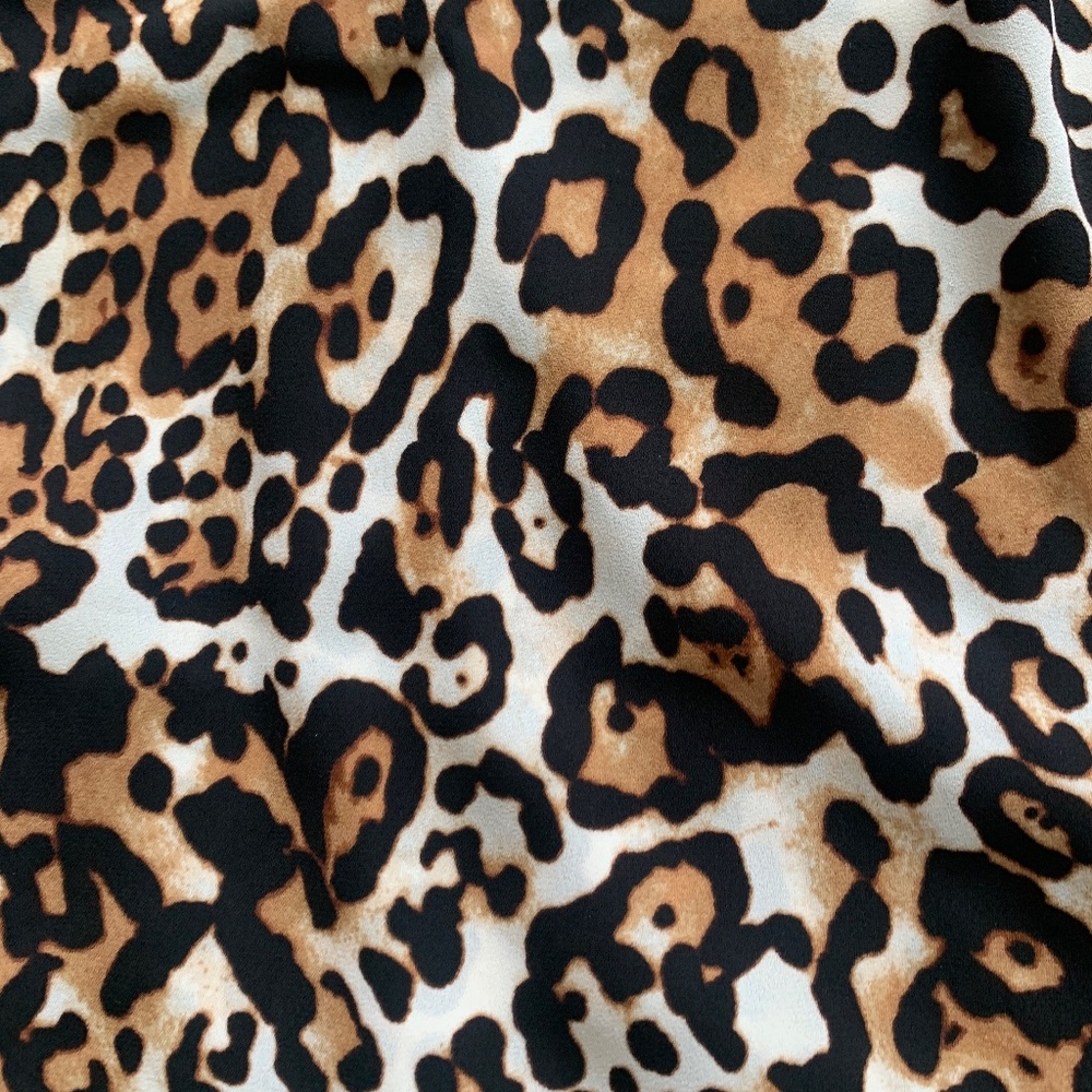 Talbots Leopard Print Short Sleeve Top- Size Large - image 8